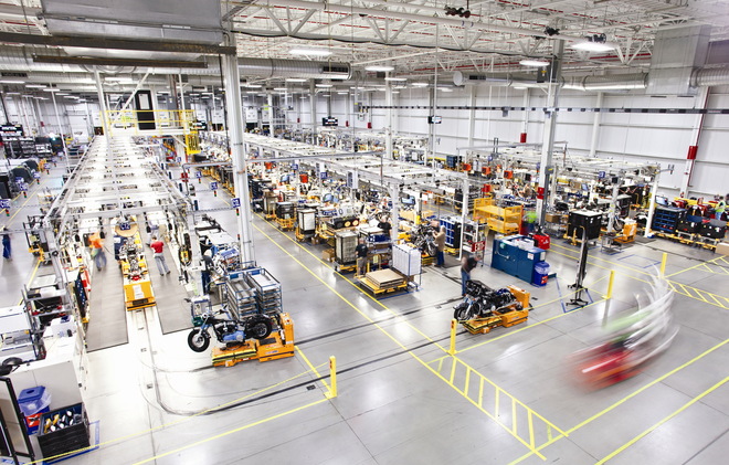 Harley-Davidson's new factory in York, Pa., replaces what was a sprawling operation of 41 buildings covering 232 acres.In the 650,000 square foot plant, more than 100 robotic smart carts zip through the building once solely reserved for making Harley Softail bikes. --- CREDIT: Harley-Davidson Inc.